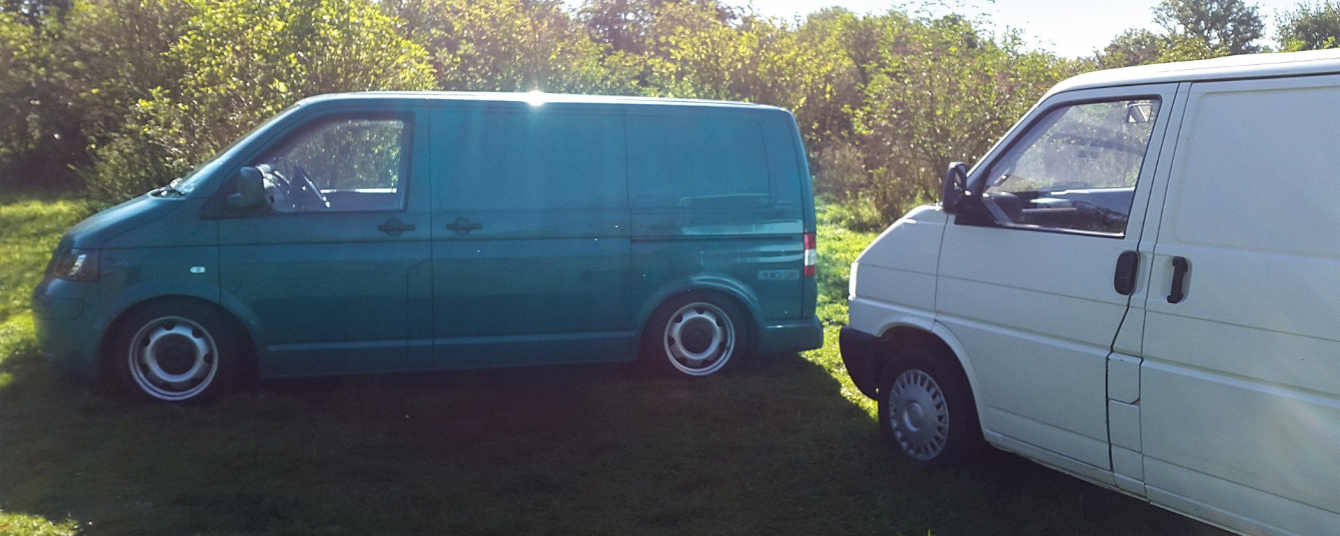 Vans parked at Thistledown Farm Campsite